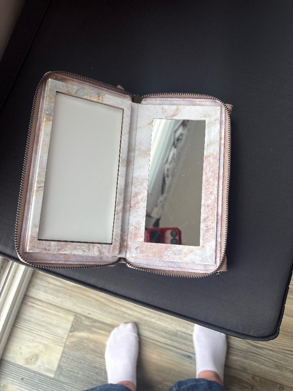 Seint crossbody